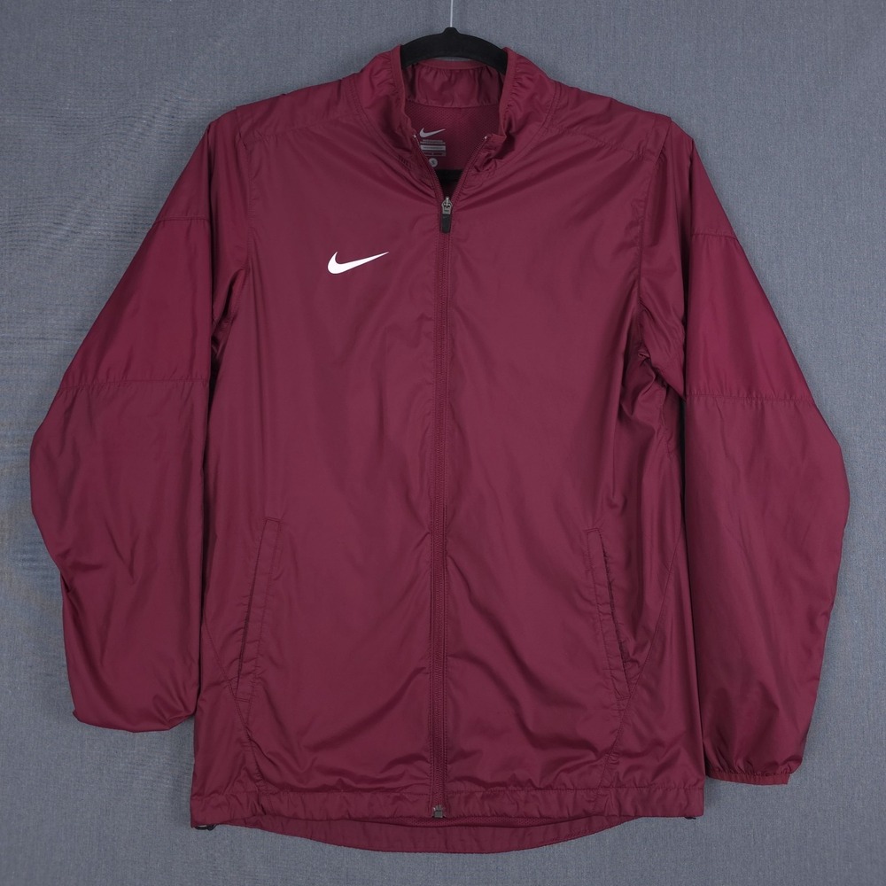 Nike Team FB Woven Jacket Mens Small Cardinal Full Zip Windbreaker 747986-610